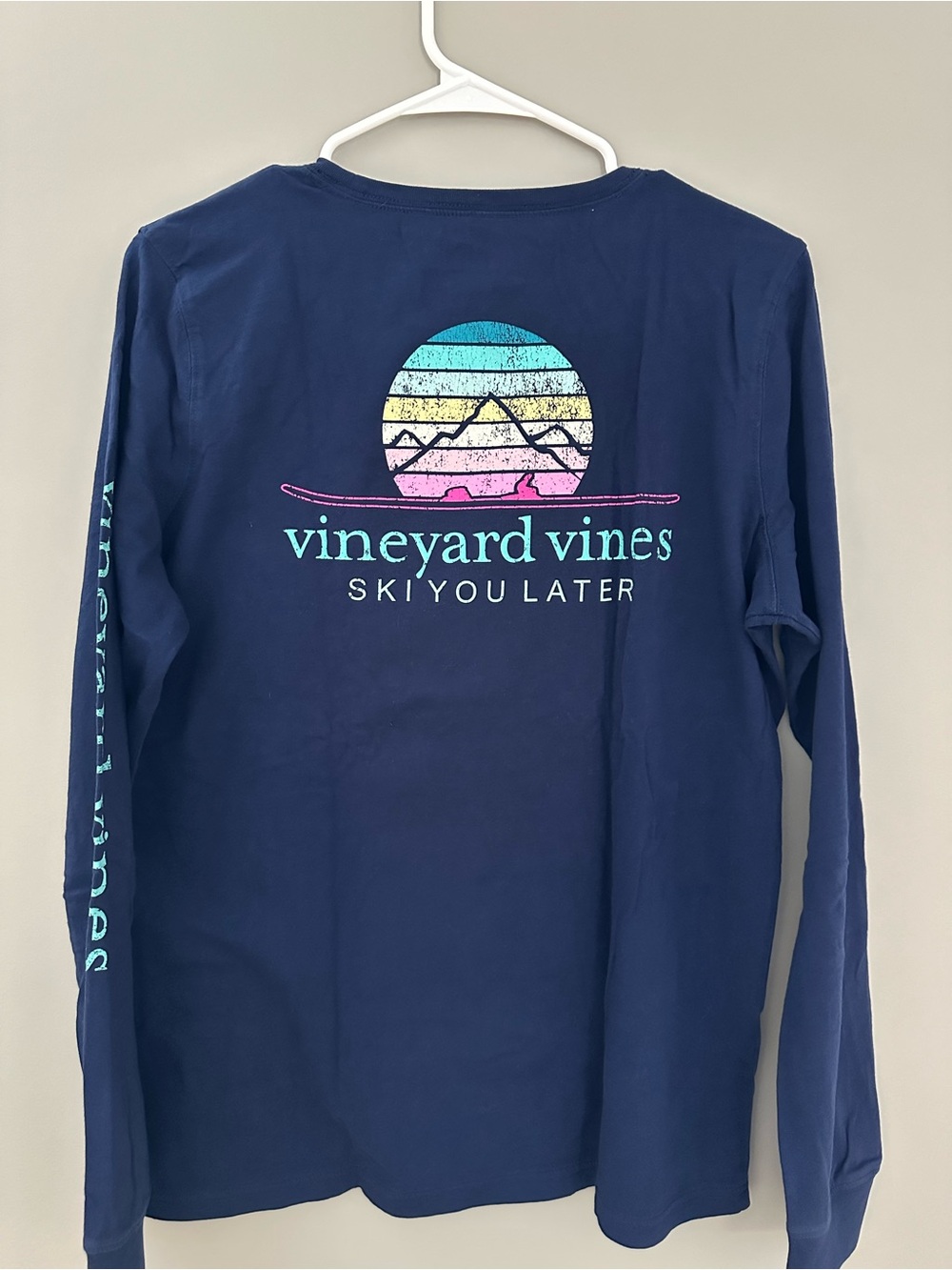 Vineyard Vines Women’s M Blue Long Sleeve Crew Neck Pocket Tee Ski You Later